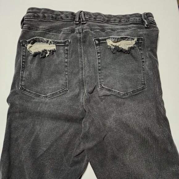 Good American Gray Wash Good Petite Straight Leg Jeans - Picture 4 of 9